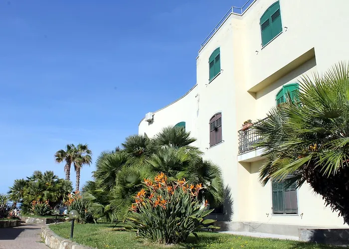 Albergo Ristorante Lucciola