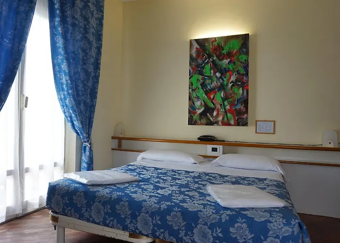 Hotel Tritone