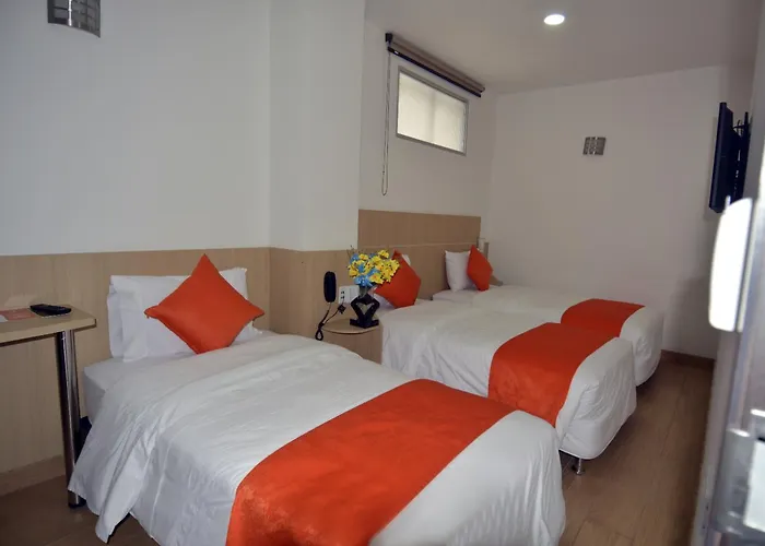 Hotel Granada Plaza