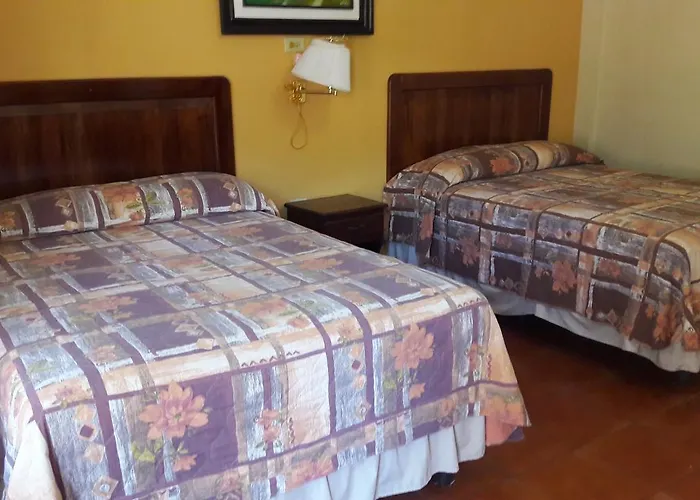 Hotel Brisas De Copan