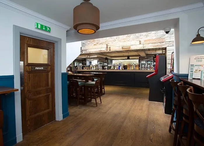 The Cross Keys