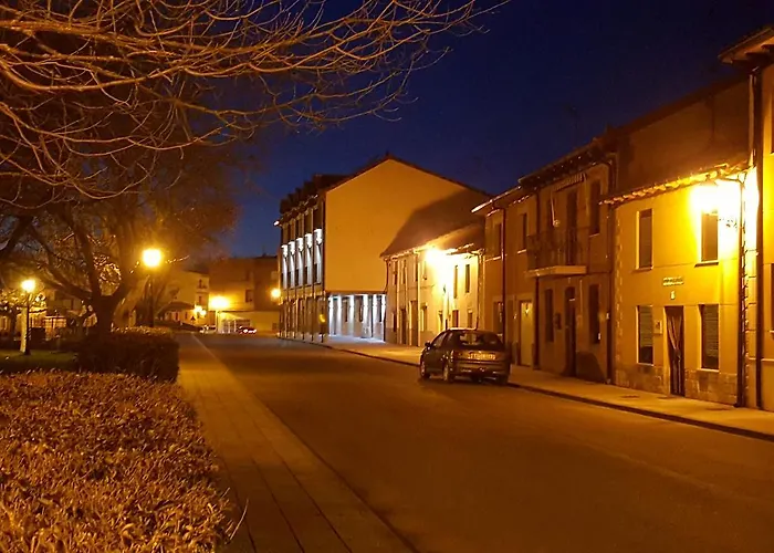 La Casa De Los Soportales