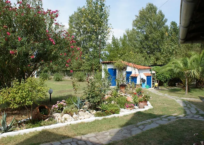 Villa Iris Studios
