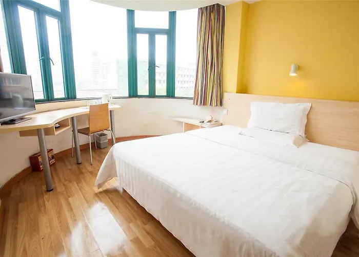 7Days Inn Nanjing Xuanwu Lake East Coach Terminal