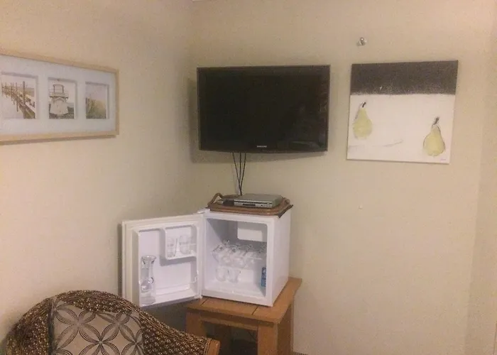 Breakwater Short Stay