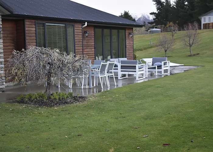 Wanaka Alpine Lodge