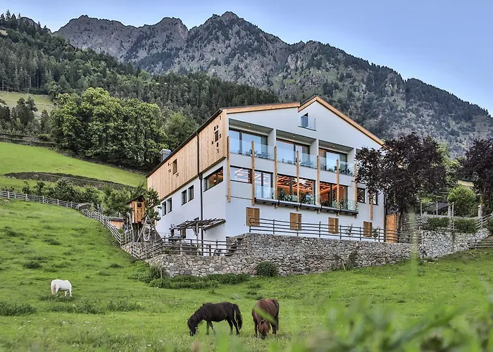 Hotel Ladurner Algund
