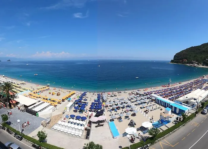 Hotel Monique