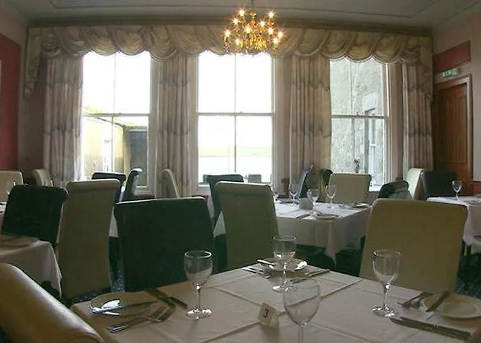 The Queens Hotel