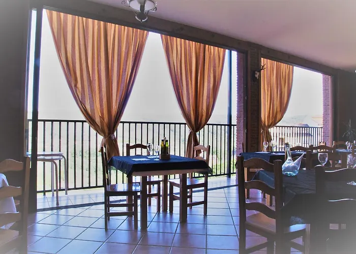 Hotel El Yedron