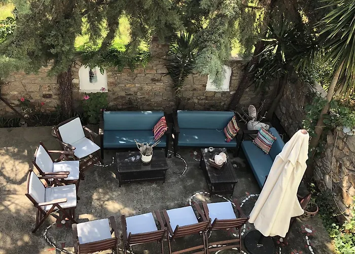 Thalassa Hotel