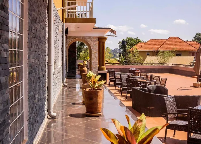 Hotel Duomo And Suites