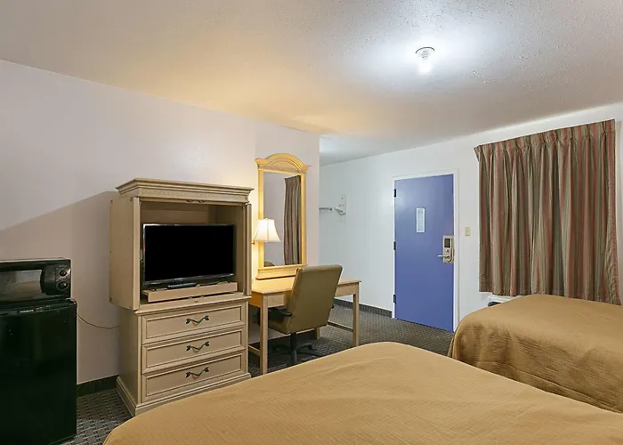 Motel 6 Enterprise Al