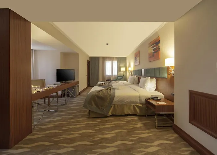 Lamec Hotel Business