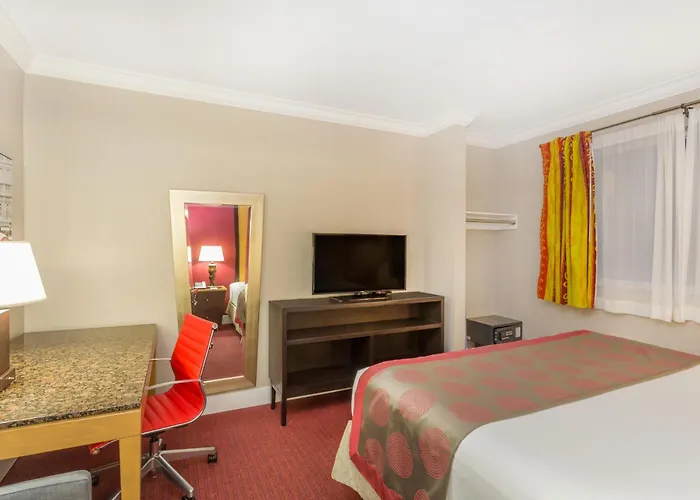 Ramada By Wyndham Miami Springs/Miami International Airport