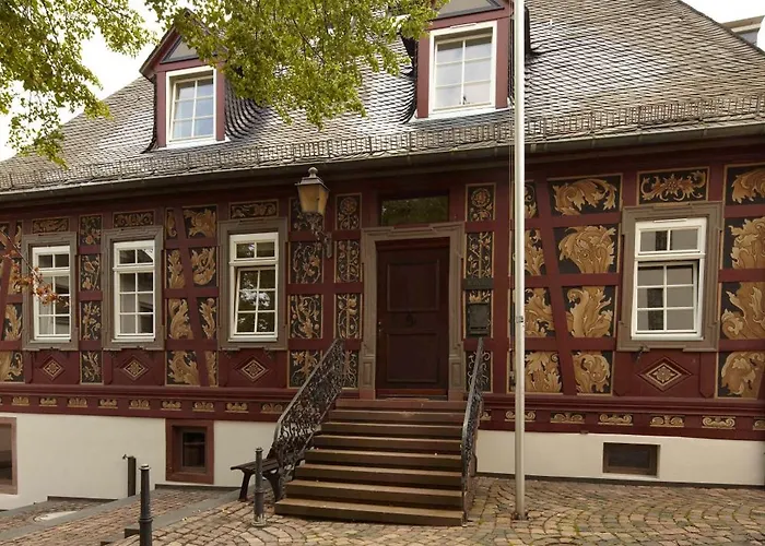 Hotel Und Weinhaus Zum Krug
