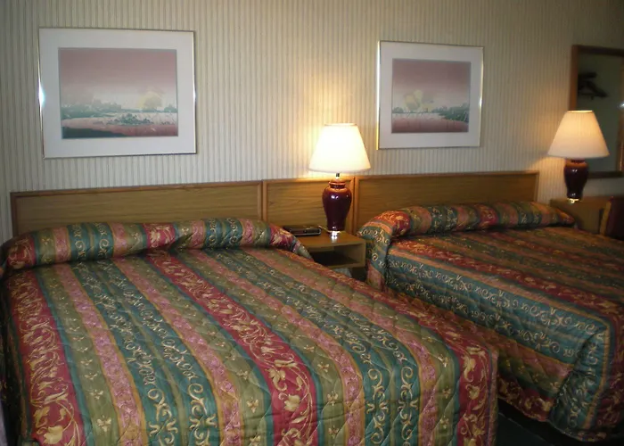 Villager Motel