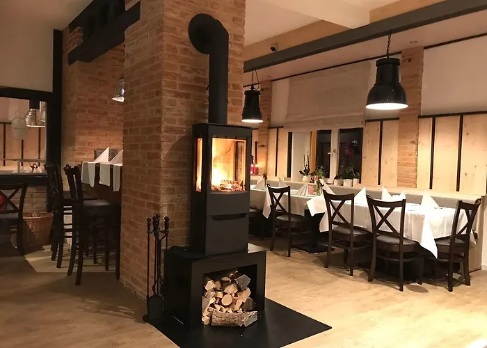 ZUM BAHNHÖFLE Restaurant&Hotel - Albbruck Am Rhein