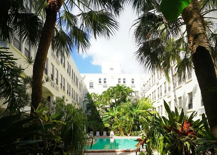 Renovated Studio In The Heart Of Palm Beach - Free Parking, Security Box
