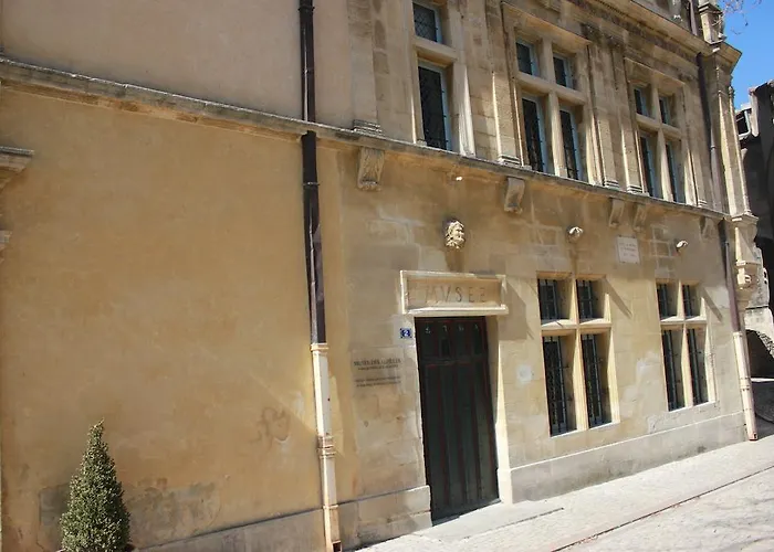 Mas De Valrugues Holifrance