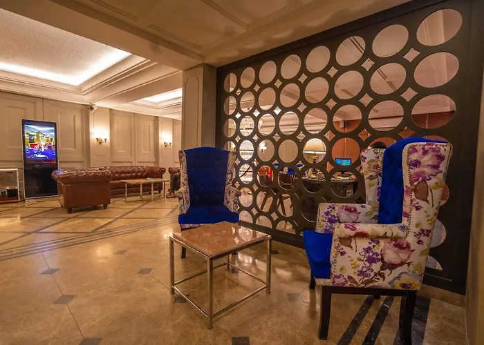 Hotel Castle Salam