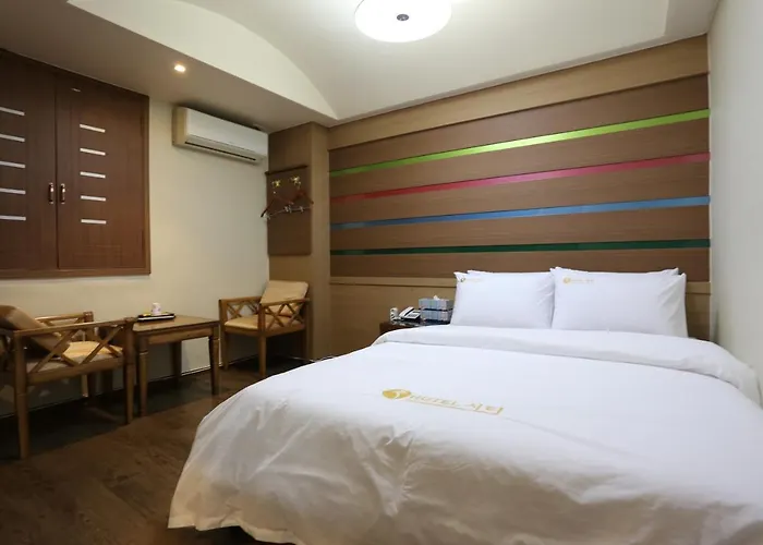 City Park Hotel