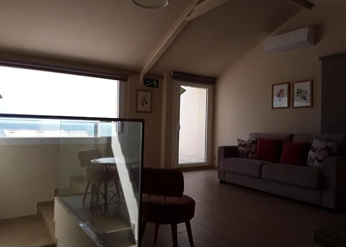 Punta Carnero Hostal