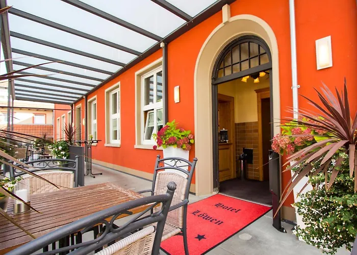 Hotel Loewen Garni - B&B