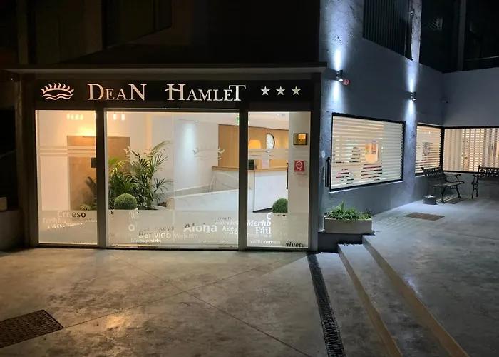 Dean Hamlet Hotel