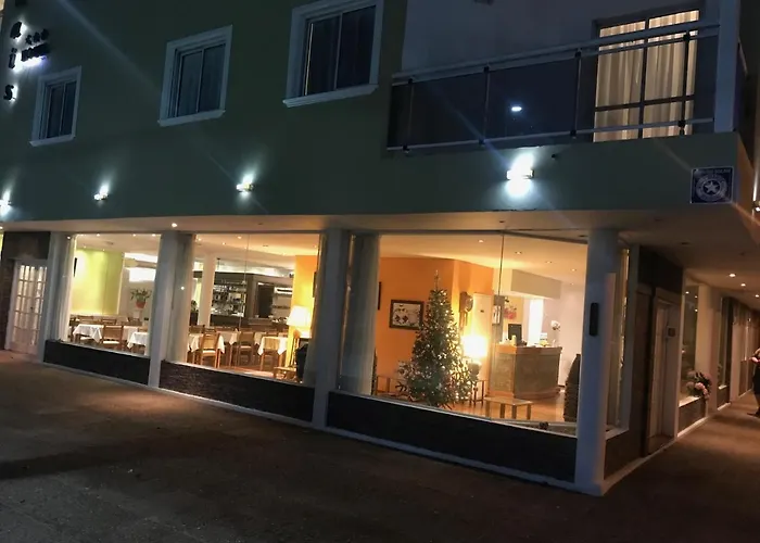 Onais Hotel