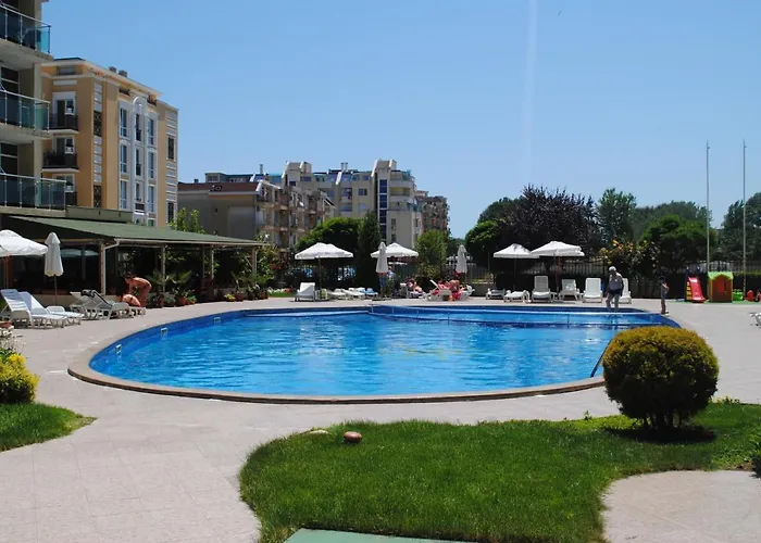 Julia Family Apartments