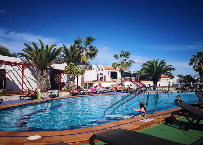 Bungalows Castillo Club Lake
