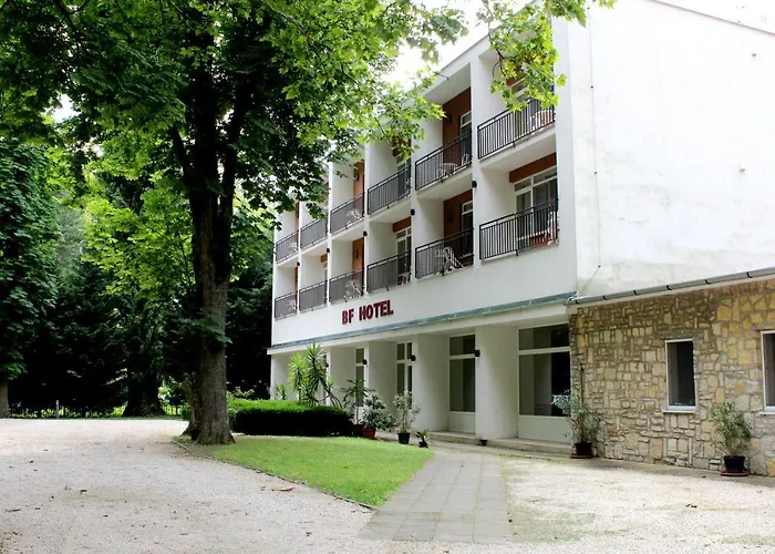 Bf Hotel