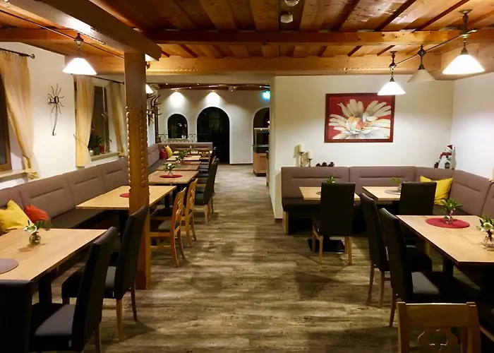 Alpenhotel Weiherbach Berchtesgaden Hallenbad und Sauna