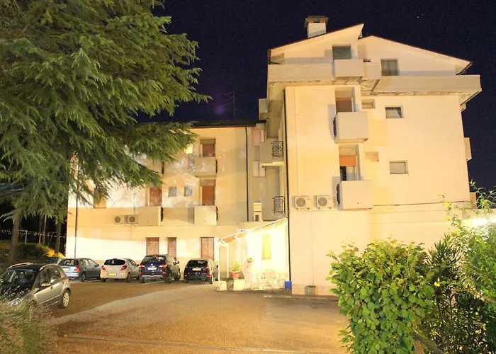 Hotel Eden