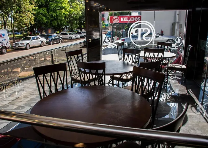 Serpyl Plaza Hotel