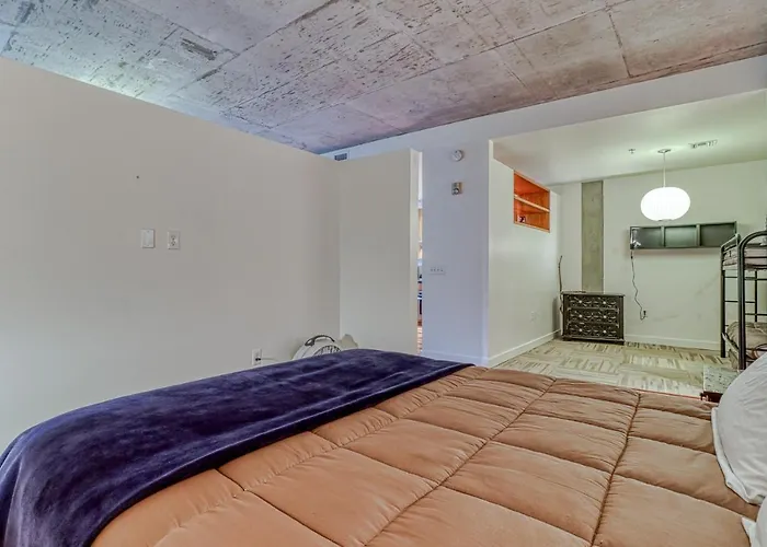 Oak Street Lofts