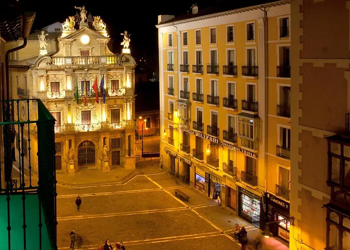 Hotel Pompaelo Plaza Del Ayuntamiento & Spa