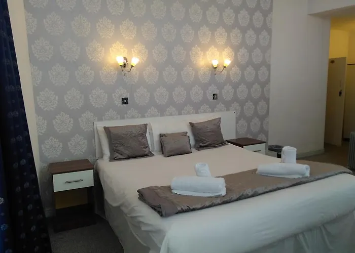 The Crown Hotel