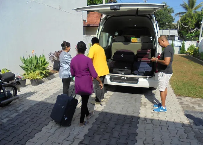 Jmf Hotel