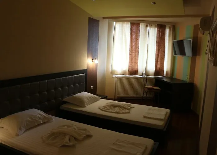 Hotel Caras