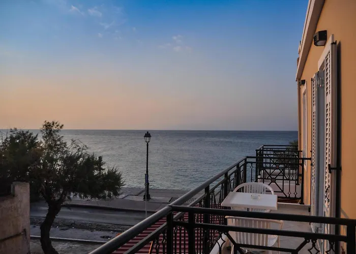 Hotel Kyani Akti