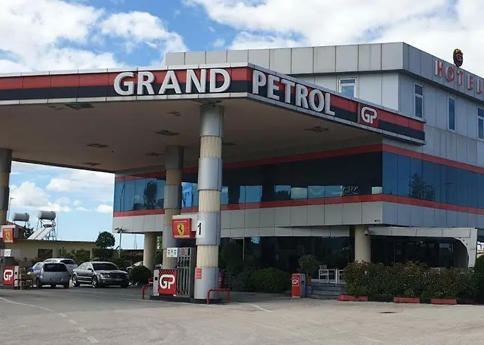 Grand Hotel Petrol
