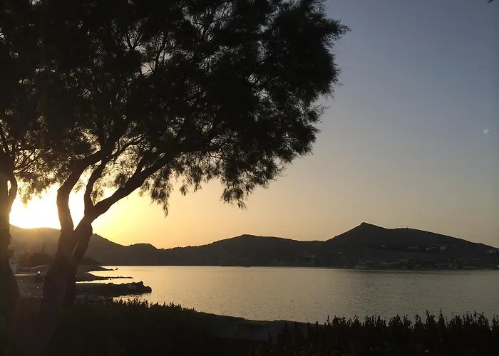 Almira Suites - Seafront - Naousa Paros