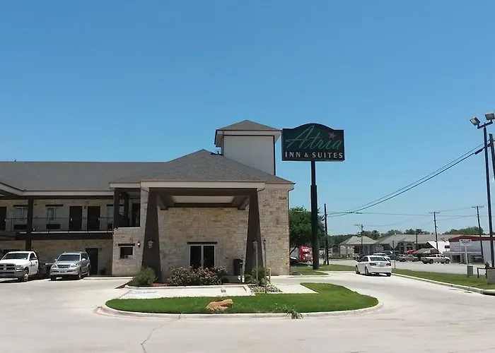 Atria Inn & Suites