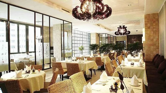 The Q Hotel