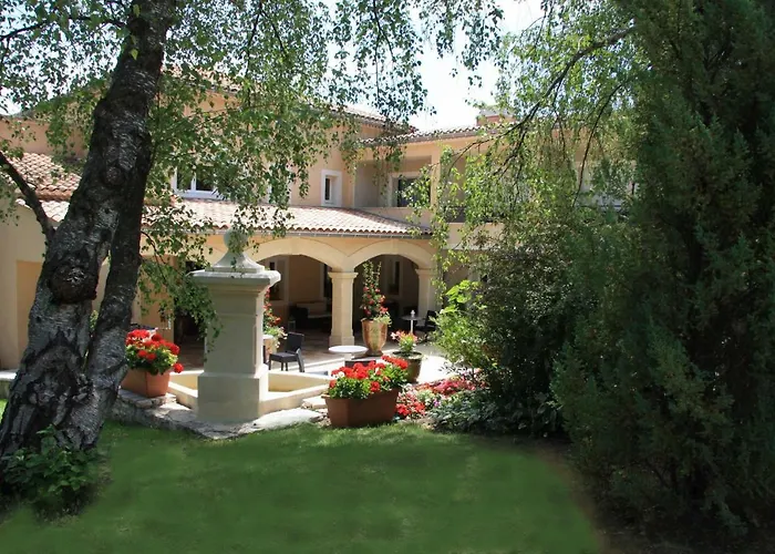 Logis Hotel Restaurant La Porte Des Cevennes