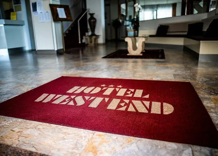 Hotel West End