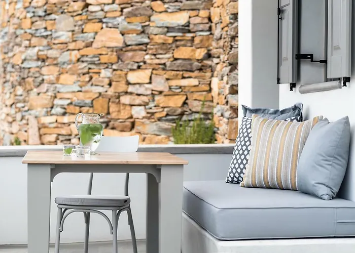 Chora Kythnos Suites Adults Only