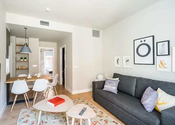 Apartamentos Eleven Rooms